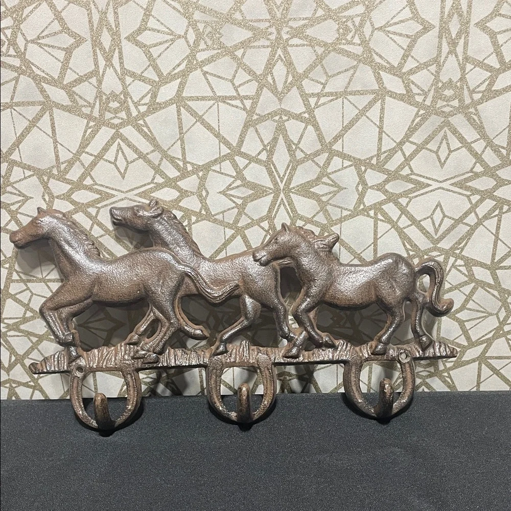 Rustic Horse and Horseshoe Wall Decor Set